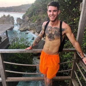 Meet your Posher, Jayson